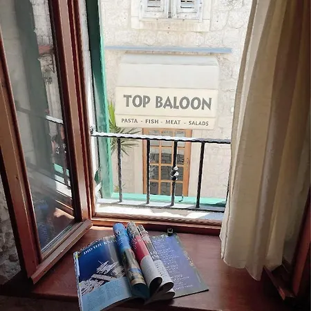 House Ivancic-free Parking Τρογκίρ