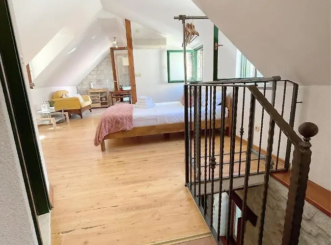 House Ivancic 3* Trogir