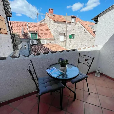 House Ivancic 3*